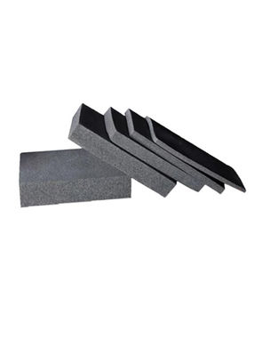 Mousse résistante à hautes températures de l'industrie automobile 130kg/M3 EPDM