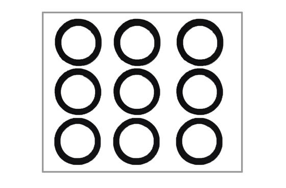 La lentille scellée ombrageant la mousse de découpage est appliquée à la caméra